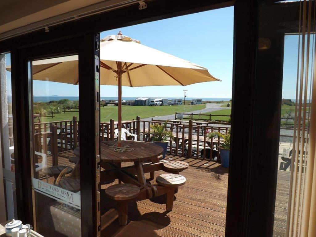Blackthorn Farm Bed & Breakfast Holyhead Exterior photo